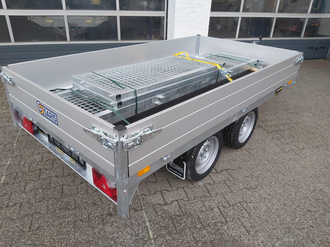 Dropside/ Flatbed trailer Saris PL 276 150 2000 2 276x150x30cm 13" (S) 2000kg Online Aktion: picture 7