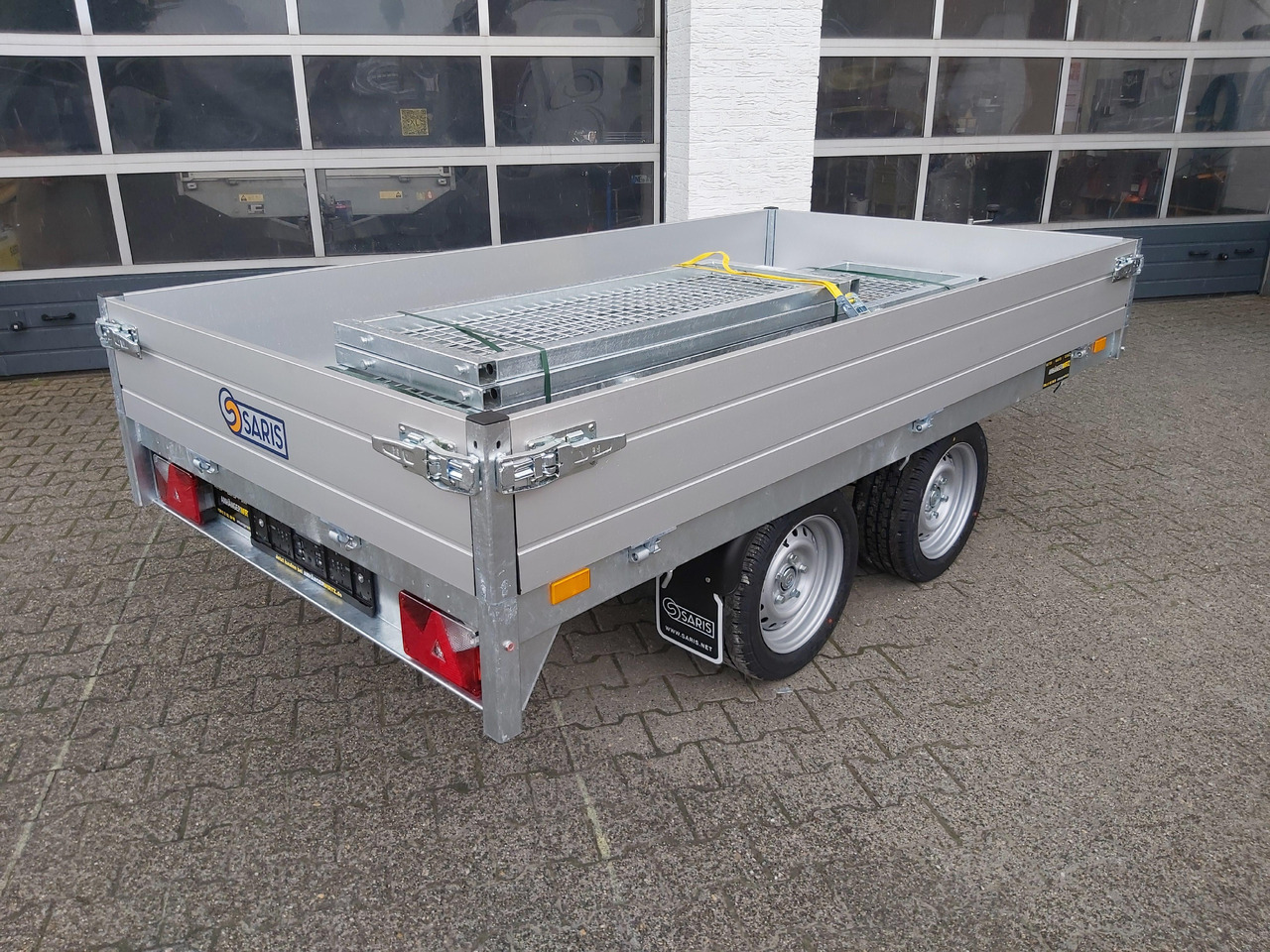 Dropside/ Flatbed trailer Saris PL 276 150 2000 2 276x150x30cm 13" (S) 2000kg Online Aktion: picture 6