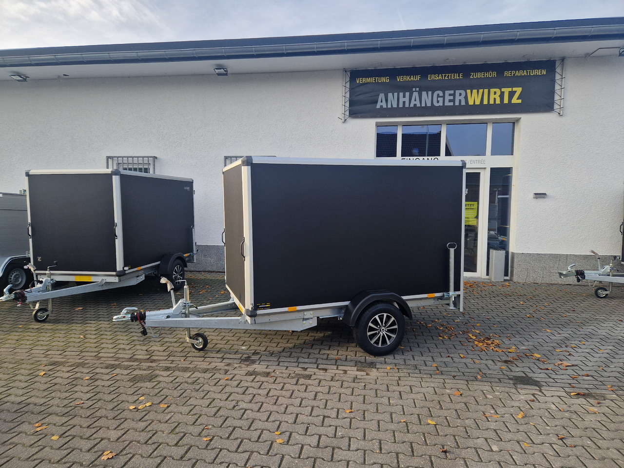 Motorcycle trailer Variant C1315 C2 Edition black 258x148x157cm Alufelgen Heckrampe 1350kg 100km/H black deal: picture 18