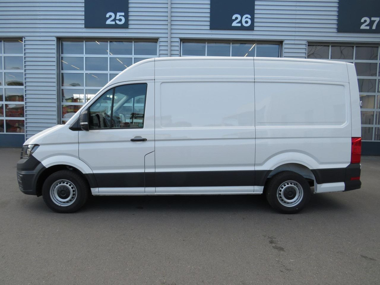 Volkswagen Crafter 35 L3H3 Kasten Klima ZV - Panel van: picture 3 Volkswagen Crafter 35 L3H3 Kasten Klima ZV - Panel van: picture 3