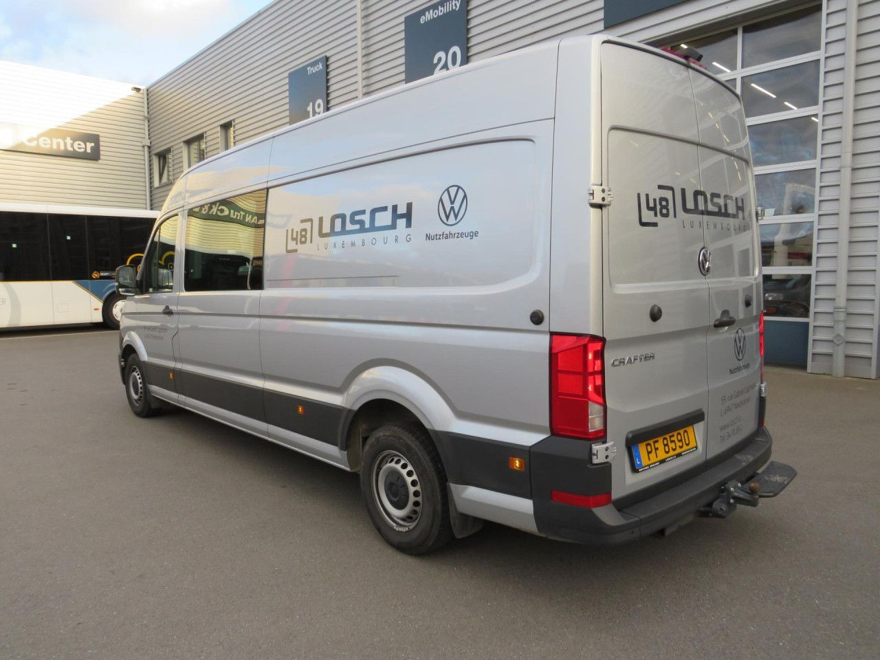 Volkswagen Crafter 35 L4H3 Doka Kasten Volkswagen Crafter 35 L4H3 Doka Kasten Klima AHK Navi ZV - Panel van, Combi van: picture 4 Volkswagen Crafter 35 L4H3 Doka Kasten Volkswagen Crafter 35 L4H3 Doka Kasten Klima AHK Navi ZV - Panel van, Combi van: picture 4