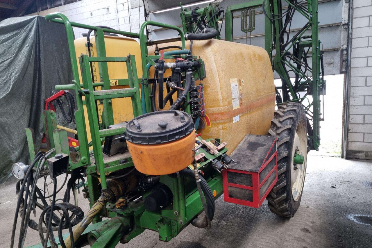 Amazone UG 3000 - Sprayer: picture 5 Amazone UG 3000 - Sprayer: picture 5