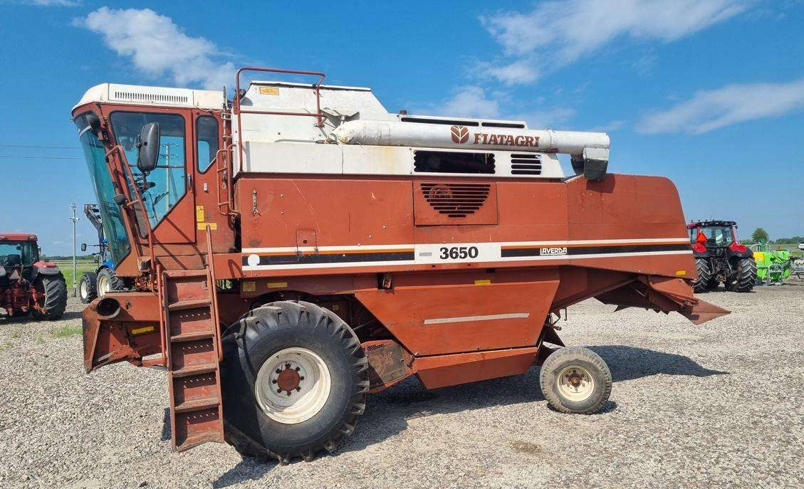 Combine harvester Laverda 3650: picture 7