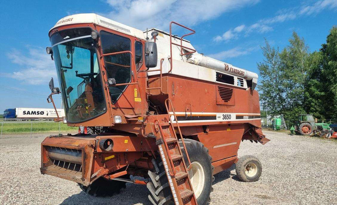 Combine harvester Laverda 3650: picture 6