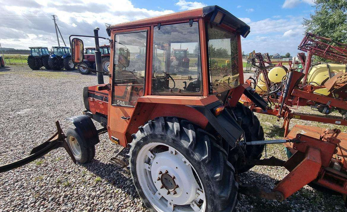 Valmet 505 - Farm tractor: picture 4 Valmet 505 - Farm tractor: picture 4