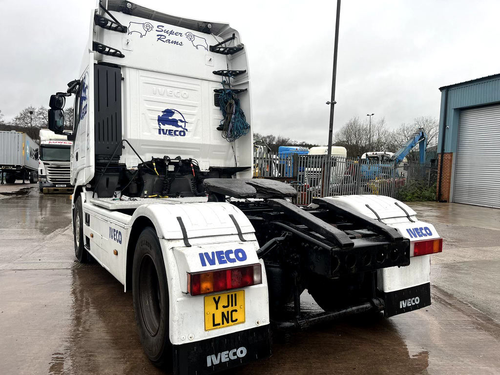 Iveco Stralis 450 4x2 - Tractor unit: picture 3 Iveco Stralis 450 4x2 - Tractor unit: picture 3