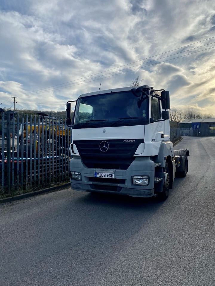 Mercedes Axor 1840 4x2 Tractor Unit - Tractor unit: picture 2 Mercedes Axor 1840 4x2 Tractor Unit - Tractor unit: picture 2