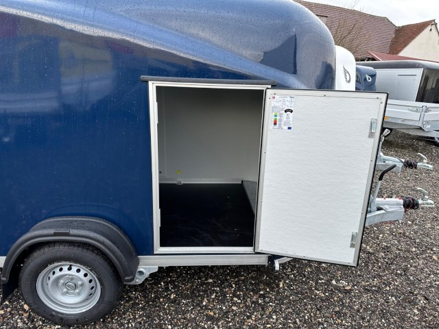 Cheval Liberte Debon Fourgon Cargo 2 Poly + Türe blau 1300 kg, 100 km/h, 300x155x168cm - Closed box trailer: picture 4 Cheval Liberte Debon Fourgon Cargo 2 Poly + Türe blau 1300 kg, 100 km/h, 300x155x168cm - Closed box trailer: picture 4