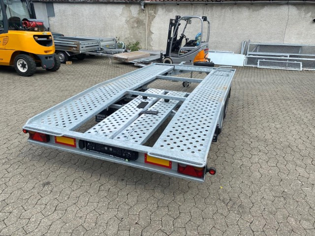 Gala BGG Taurus 4530SL 4550 x 2050 mm, 3,0 to. ZG, 2-Achs - Autotransporter trailer: picture 5 Gala BGG Taurus 4530SL 4550 x 2050 mm, 3,0 to. ZG, 2-Achs - Autotransporter trailer: picture 5
