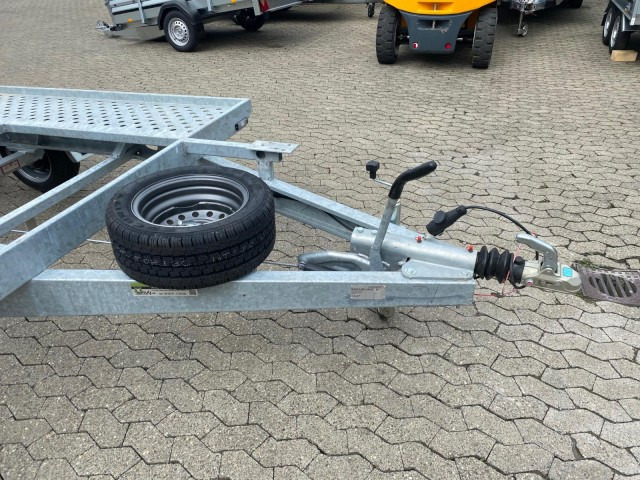 Gala BGG Taurus 4530SL 4550 x 2050 mm, 3,0 to. ZG, 2-Achs - Autotransporter trailer: picture 2 Gala BGG Taurus 4530SL 4550 x 2050 mm, 3,0 to. ZG, 2-Achs - Autotransporter trailer: picture 2
