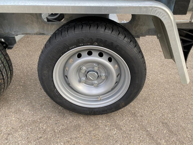 Gala BGG Taurus 4535SL 4550 x 2050 mm, 3,5 to. ZG, 2-Achs - Autotransporter trailer: picture 4 Gala BGG Taurus 4535SL 4550 x 2050 mm, 3,5 to. ZG, 2-Achs - Autotransporter trailer: picture 4