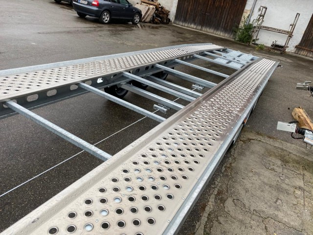 Gala BGG Taurus Duo 85 35 3, 8500 x 2150 mm, 3-Achs, für 2 Autos - Autotransporter trailer: picture 3 Gala BGG Taurus Duo 85 35 3, 8500 x 2150 mm, 3-Achs, für 2 Autos - Autotransporter trailer: picture 3