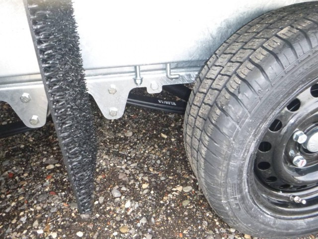 New Car trailer Hapert Indigo LF-2 3600 x 1740 x 200 mm, 3,5 to. Gitterrampe, 100 km/h, Parabelfederung: picture 7 New Car trailer Hapert Indigo LF-2 3600 x 1740 x 200 mm, 3,5 to. Gitterrampe, 100 km/h, Parabelfederung: picture 7