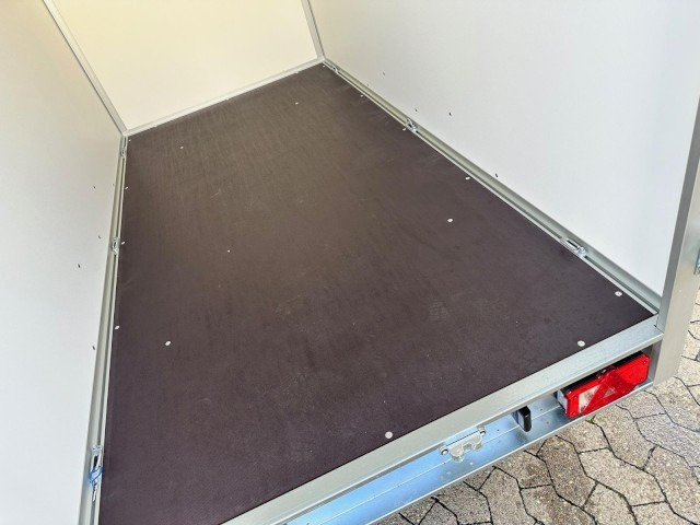 New Closed box trailer Humbaur Koffer HK 253015-20P FlexZurr, 2,5 to. 3040x1510x2000mm: picture 6 New Closed box trailer Humbaur Koffer HK 253015-20P FlexZurr, 2,5 to. 3040x1510x2000mm: picture 6