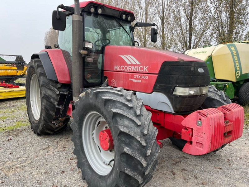 MCCORMICK XTX 200 - Farm tractor: picture 1 MCCORMICK XTX 200 - Farm tractor: picture 1