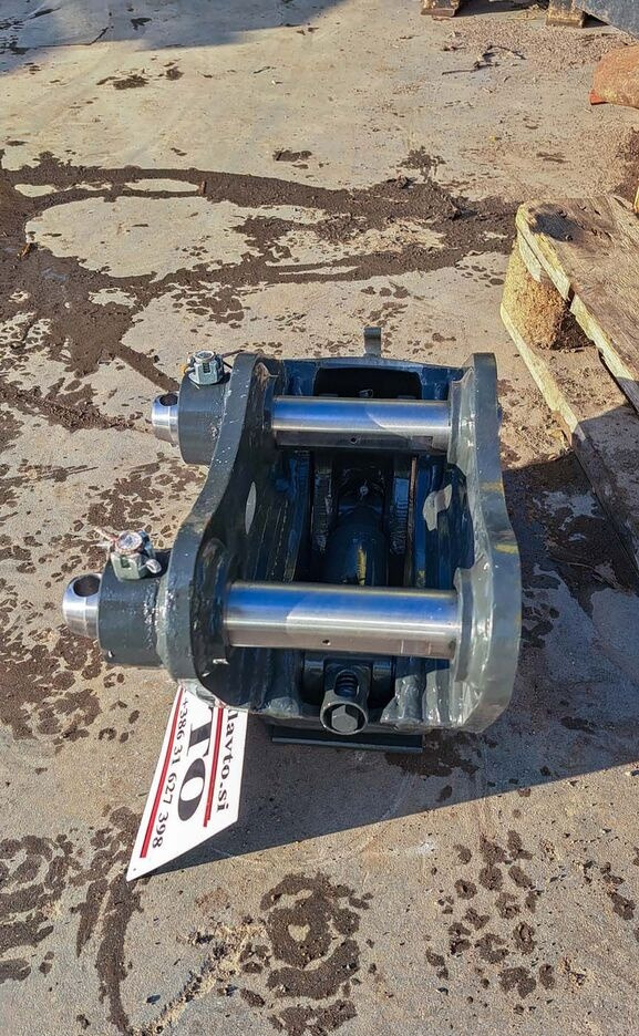 BQC 03M mini - Quick coupler for Mini excavator: picture 3 BQC 03M mini - Quick coupler for Mini excavator: picture 3