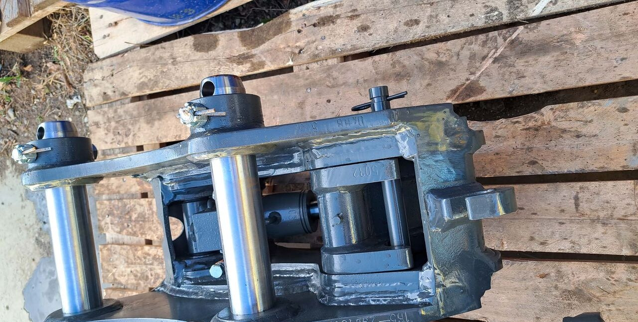 BQC 05 - Quick coupler for Excavator: picture 5 BQC 05 - Quick coupler for Excavator: picture 5