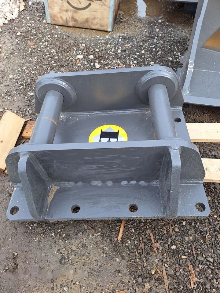 Balavto attachment plate NPK-D-3500 - Quick coupler for Excavator: picture 2 Balavto attachment plate NPK-D-3500 - Quick coupler for Excavator: picture 2