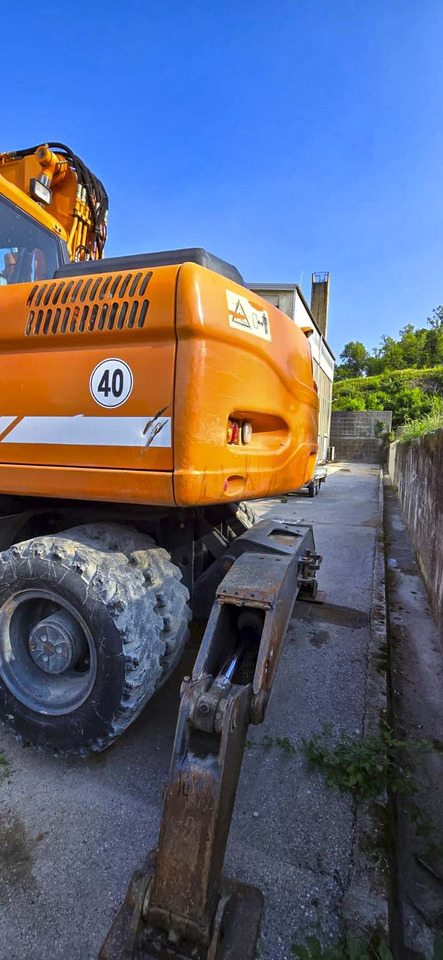 DOOSAN DX160W - Wheel excavator: picture 4 DOOSAN DX160W - Wheel excavator: picture 4