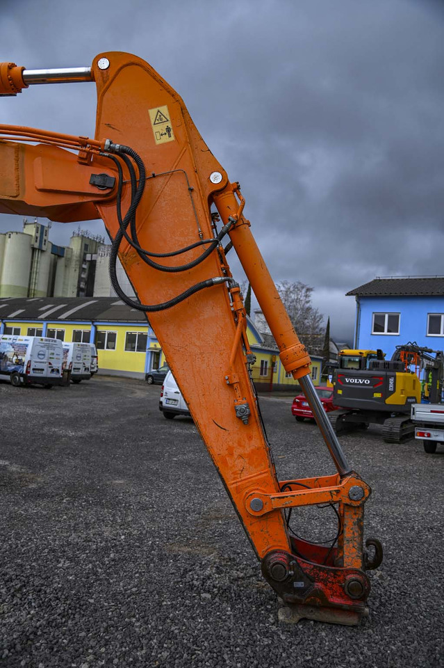 Crawler excavator DOOSAN DX340LC: picture 24