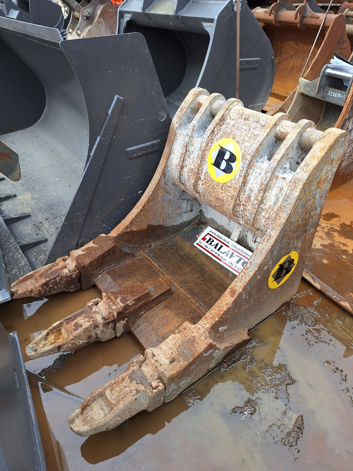 Digging bucket 850 mm - Excavator bucket: picture 4 Digging bucket 850 mm - Excavator bucket: picture 4
