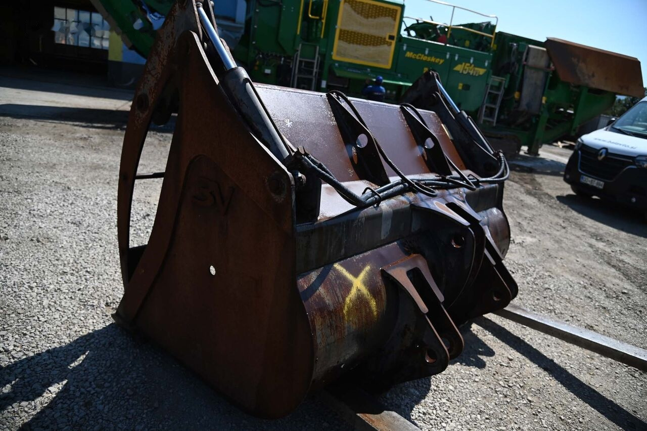 Trevi Benne loader bucket 2500 mm - Loader bucket: picture 4 Trevi Benne loader bucket 2500 mm - Loader bucket: picture 4