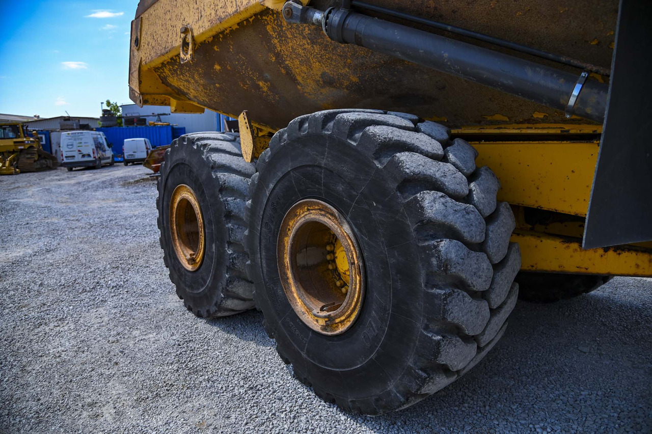 Articulated dumper VOLVO A40F: picture 50