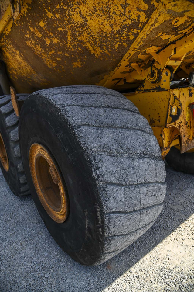 Articulated dumper VOLVO A40F: picture 40