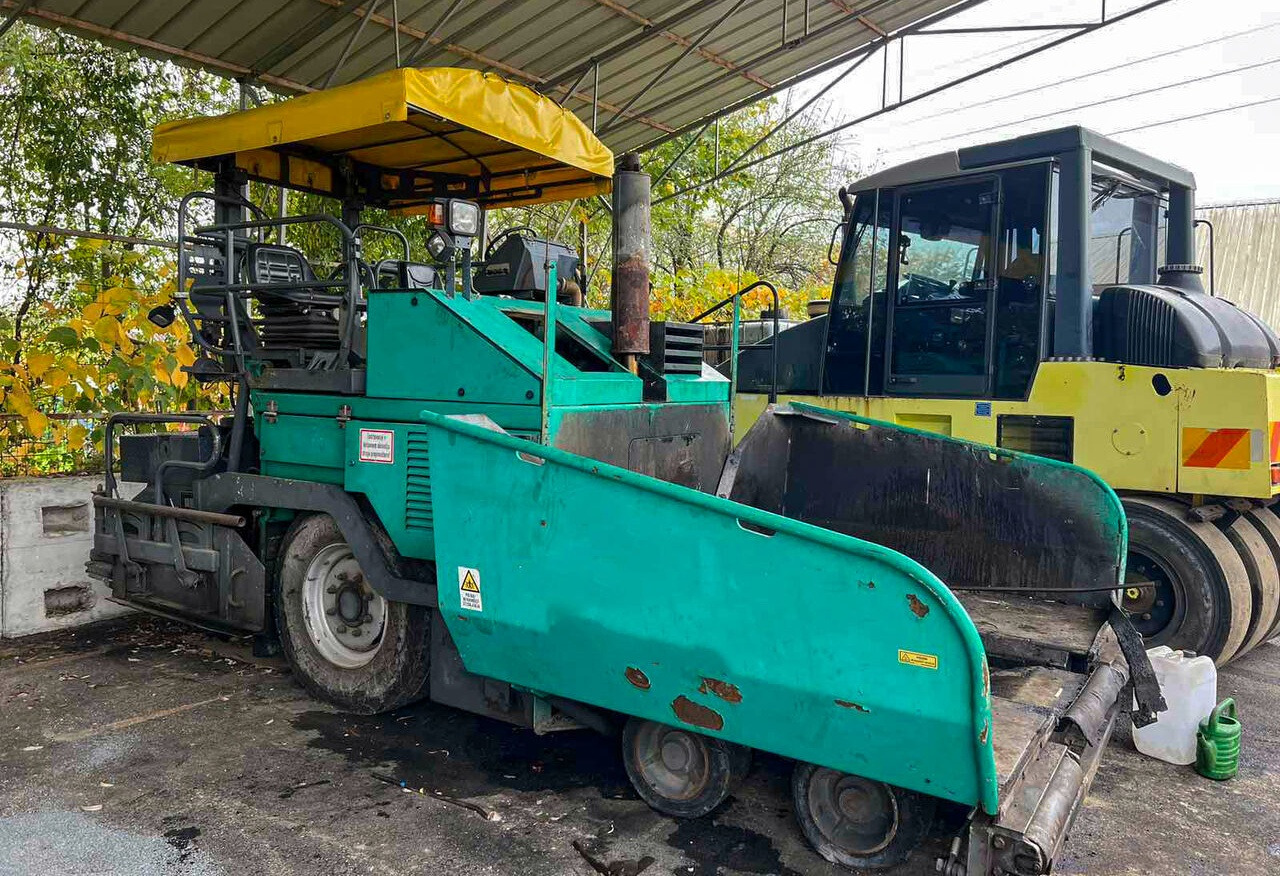 Asphalt paver Vögele Super 1203: picture 1