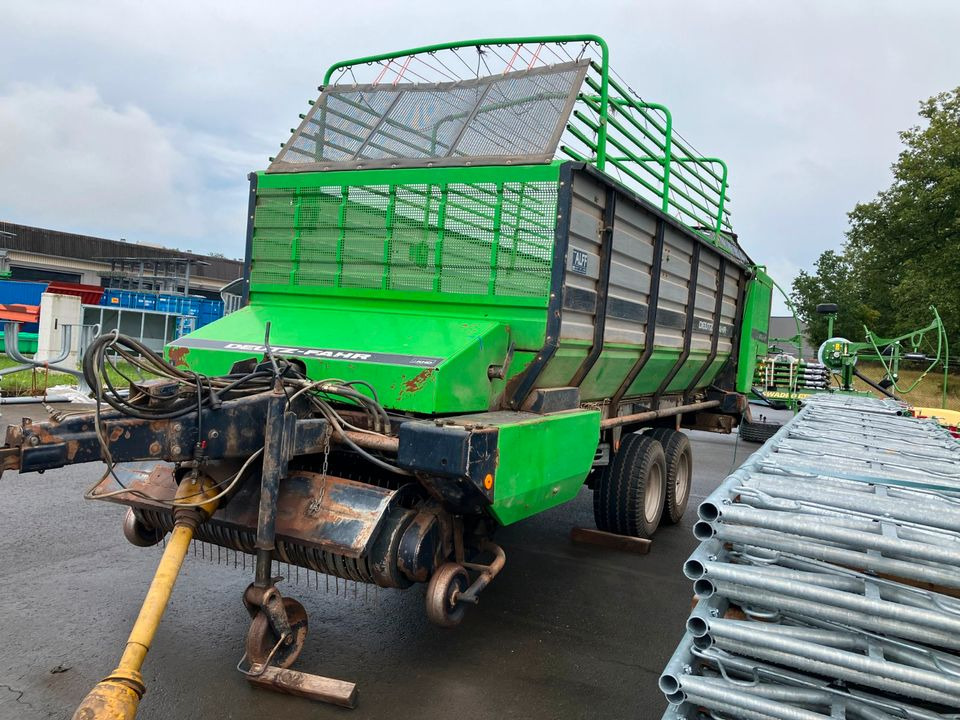 Deutz Fahr Ladewagen FE 6.37 mit Querförderband - Self-loading wagon: picture 2 Deutz Fahr Ladewagen FE 6.37 mit Querförderband - Self-loading wagon: picture 2