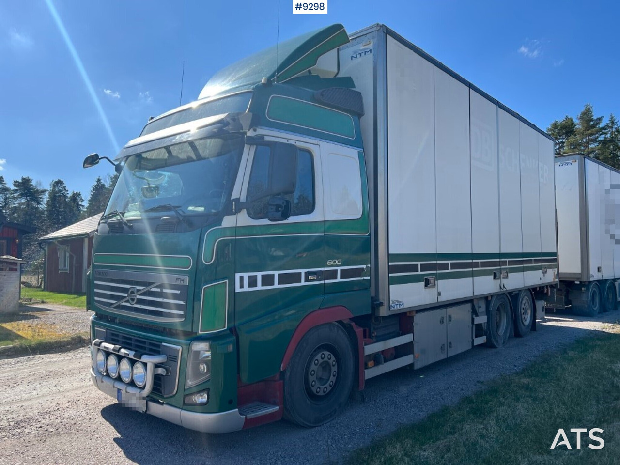Box Truck - VOLVO FH16 with trailer - Box truck: picture 2 Box Truck - VOLVO FH16 with trailer - Box truck: picture 2