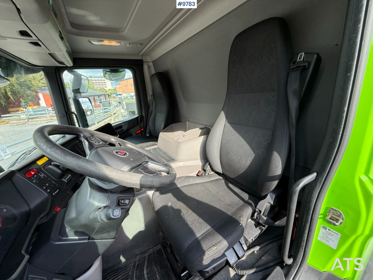 Box truck Scania P280 gas-powered - Box truck: picture 5 Box truck Scania P280 gas-powered - Box truck: picture 5