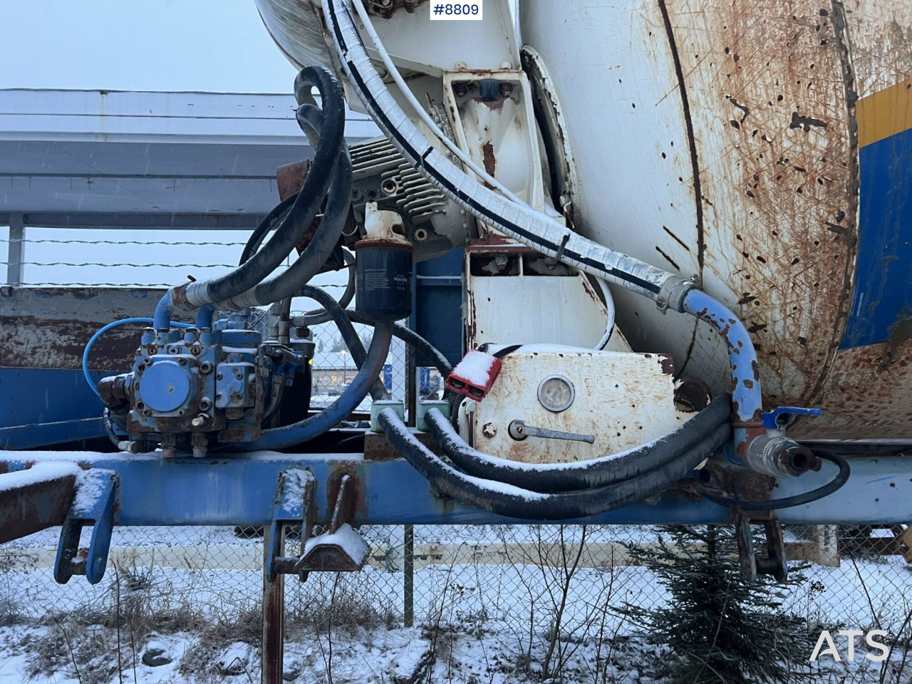 Concrete mixer drum Concrete rotator 6 m3 with Laxo attachment: picture 6