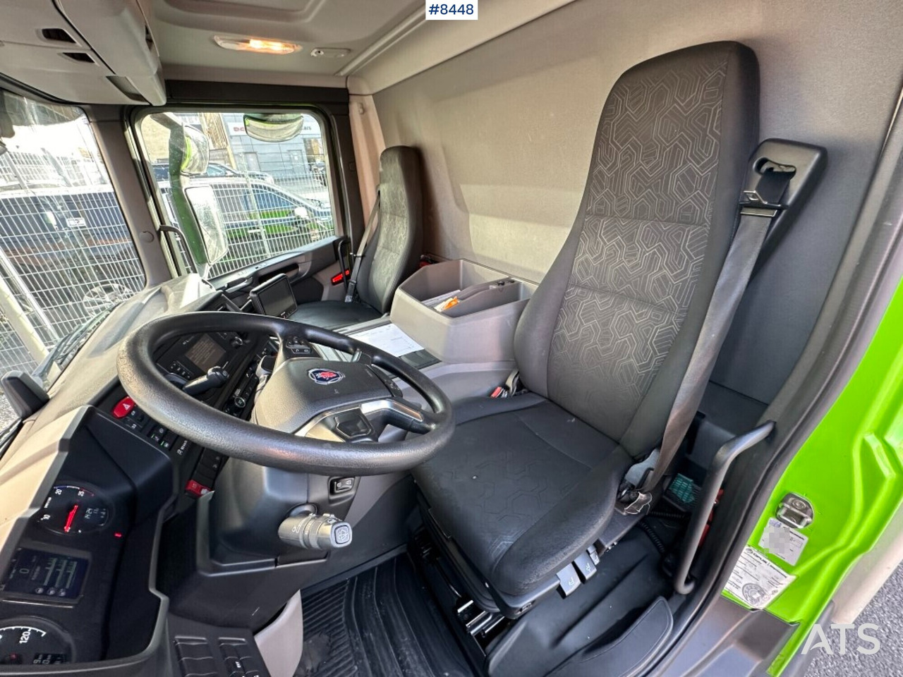 Gas powered Box Truck Scania P280 - Box truck: picture 4 Gas powered Box Truck Scania P280 - Box truck: picture 4