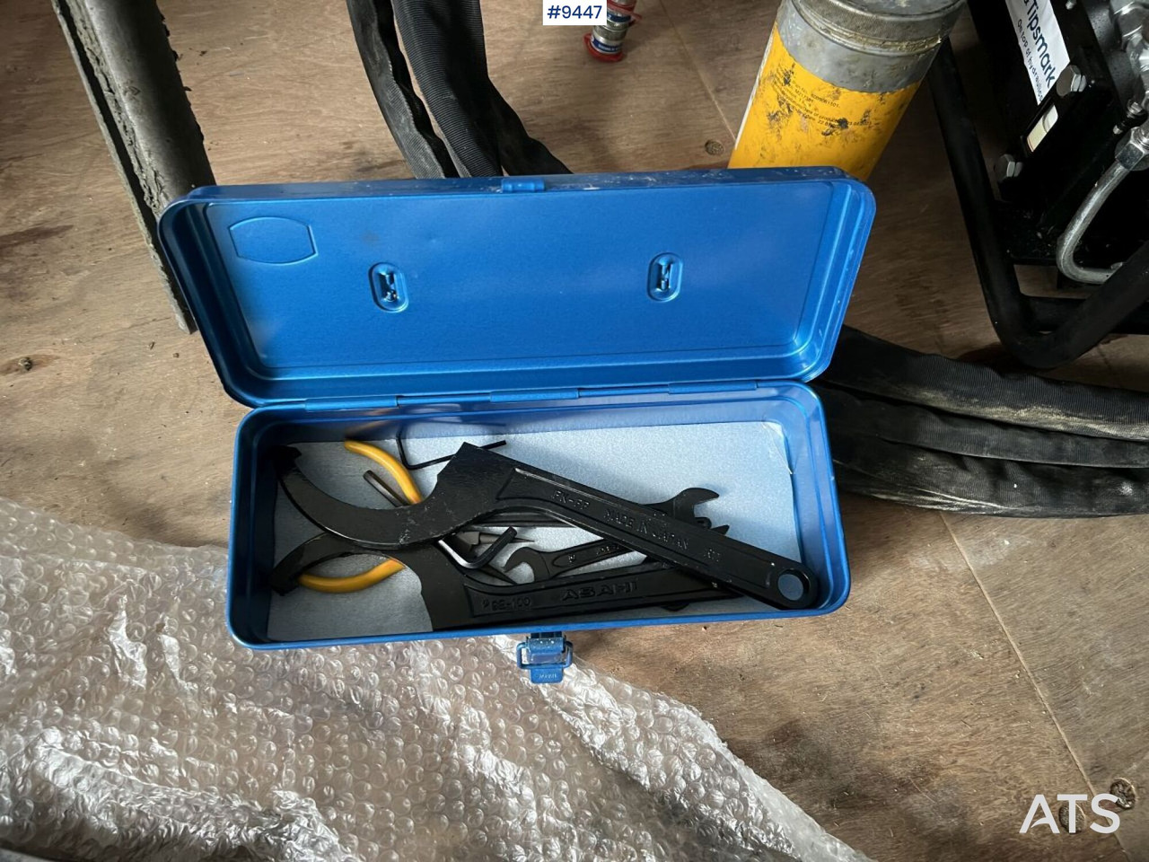 Construction equipment Hydraulic stone splitting: picture 7