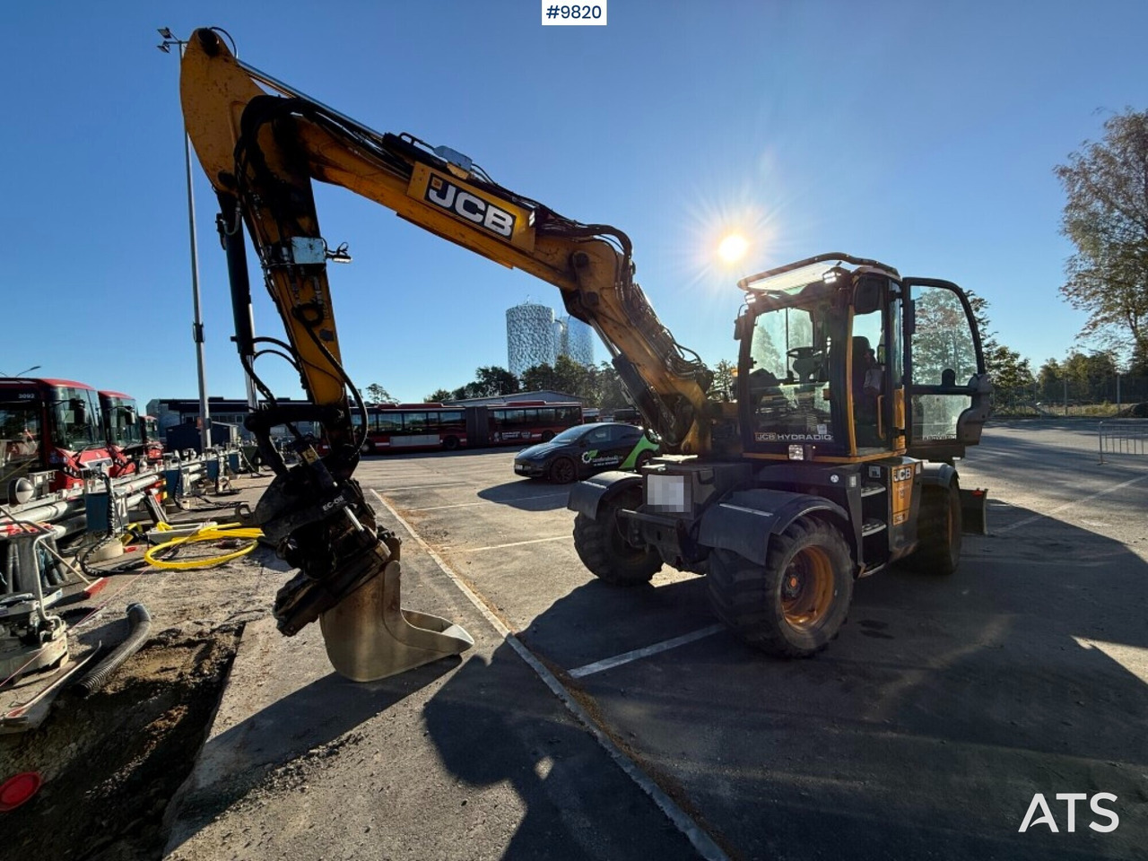 JCB Hydradig 110w wheel excavator with tiltrotator and attachments - Wheel excavator: picture 2 JCB Hydradig 110w wheel excavator with tiltrotator and attachments - Wheel excavator: picture 2