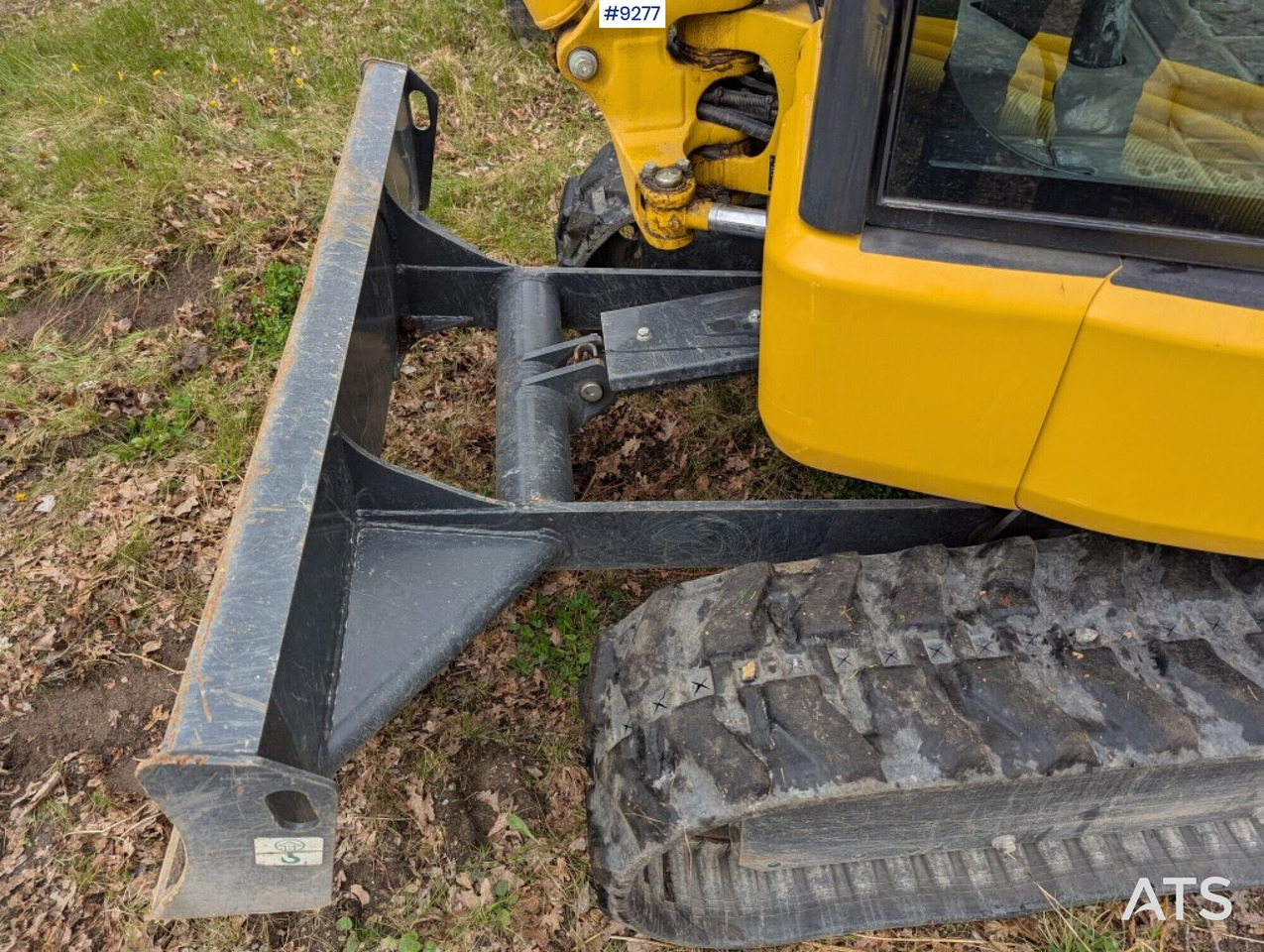 Mini excavator Mini Excavator Komatsu PC26MR (See Video): picture 12