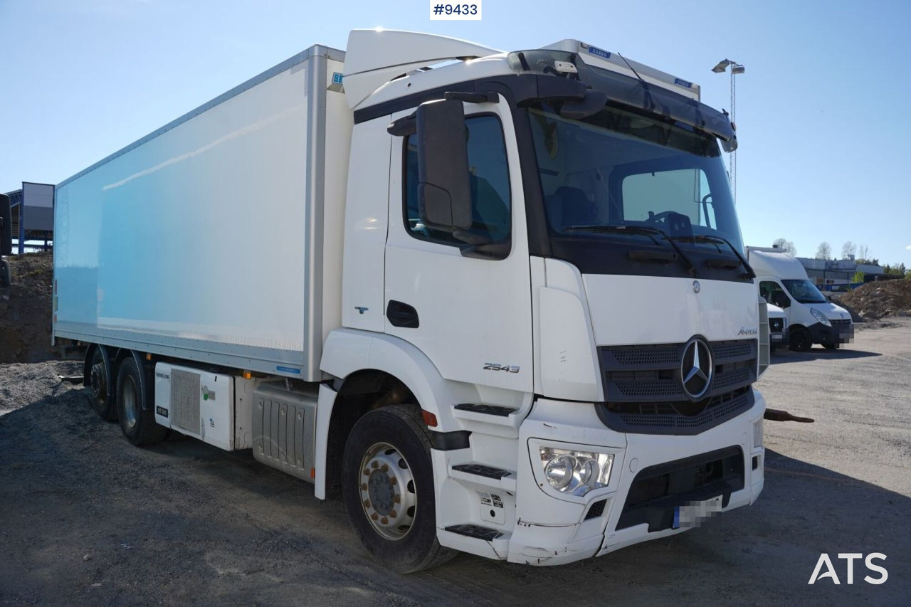Refrigerated Box truck Mercedes Antos with tail lift (SEE VIDEO) - Refrigerator truck: picture 2 Refrigerated Box truck Mercedes Antos with tail lift (SEE VIDEO) - Refrigerator truck: picture 2