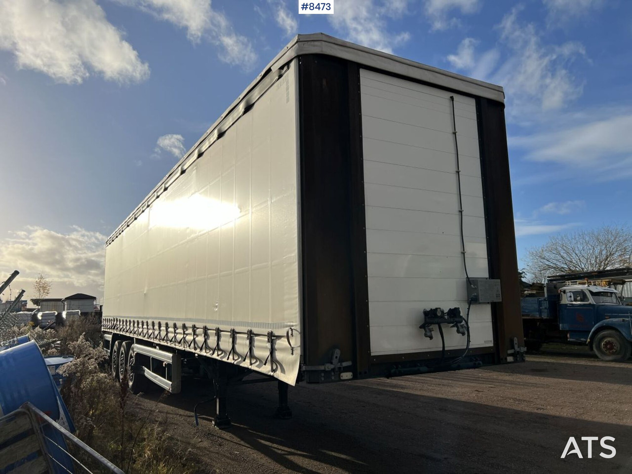Scania ST37 Trailer with openable side - Curtainsider semi-trailer: picture 1 Scania ST37 Trailer with openable side - Curtainsider semi-trailer: picture 1