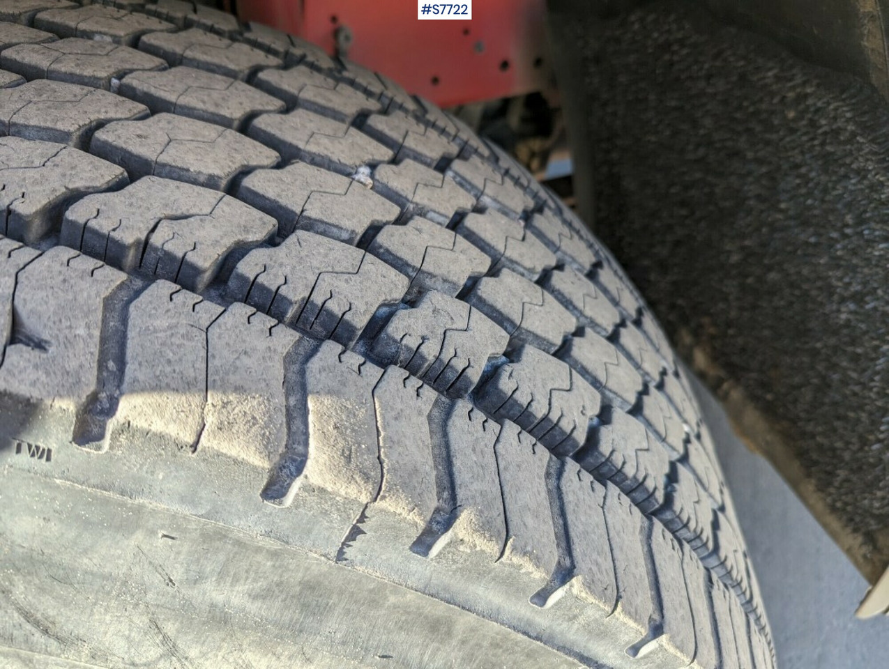 Tipper Truck DAF FAT XF530Z - Tipper: picture 5 Tipper Truck DAF FAT XF530Z - Tipper: picture 5