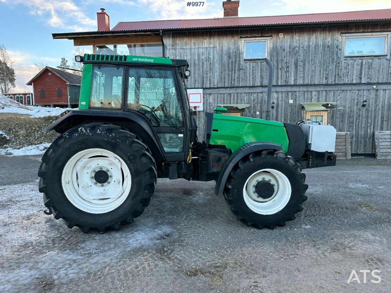 Valtra X110 waiststeering tractor with twintrac - Farm tractor: picture 1 Valtra X110 waiststeering tractor with twintrac - Farm tractor: picture 1