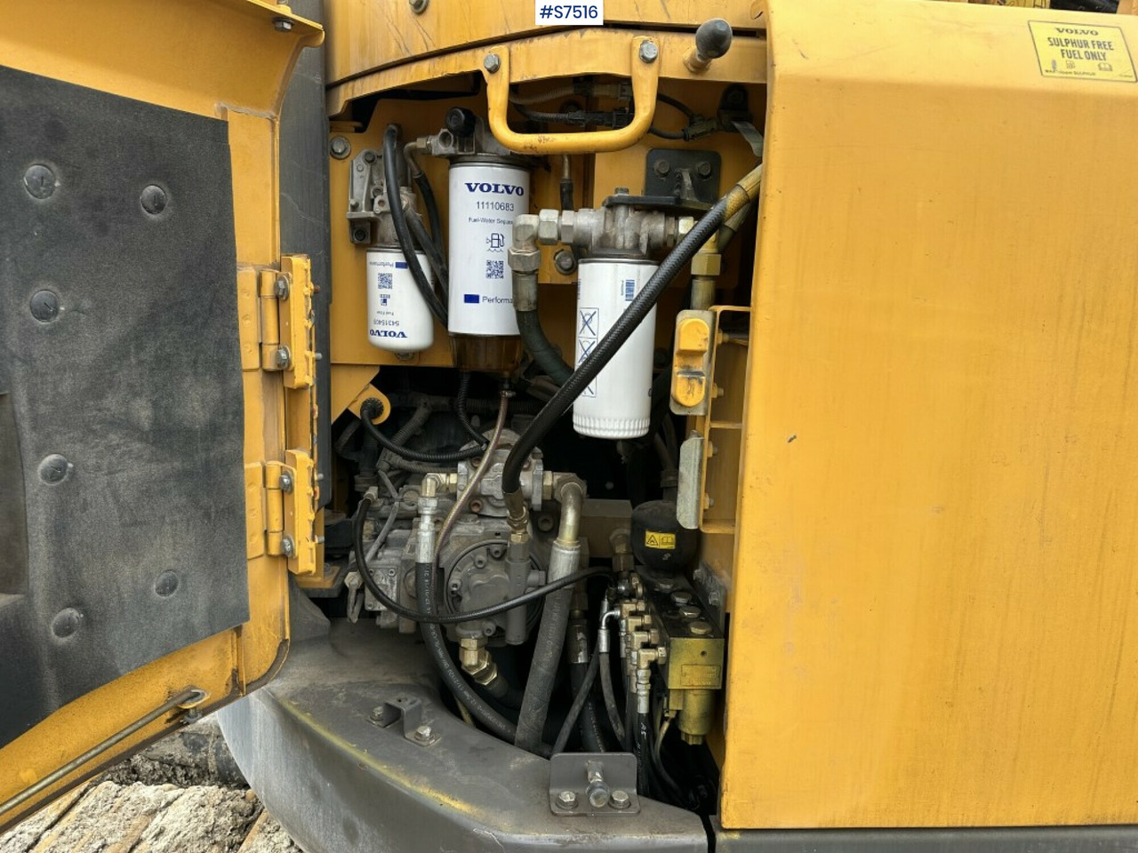Crawler excavator Volvo ECR145DL Crawler excavator with rotor and buckets: picture 17