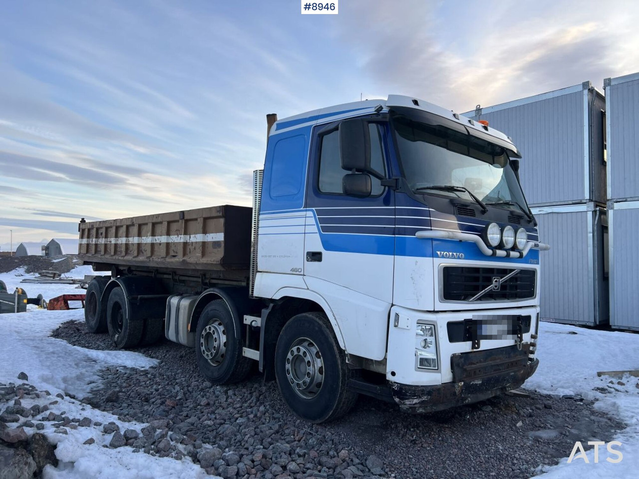 Volvo FH 12 8*2 Hooklift - REPAIR OBJECT - Hook lift truck: picture 1 Volvo FH 12 8*2 Hooklift - REPAIR OBJECT - Hook lift truck: picture 1