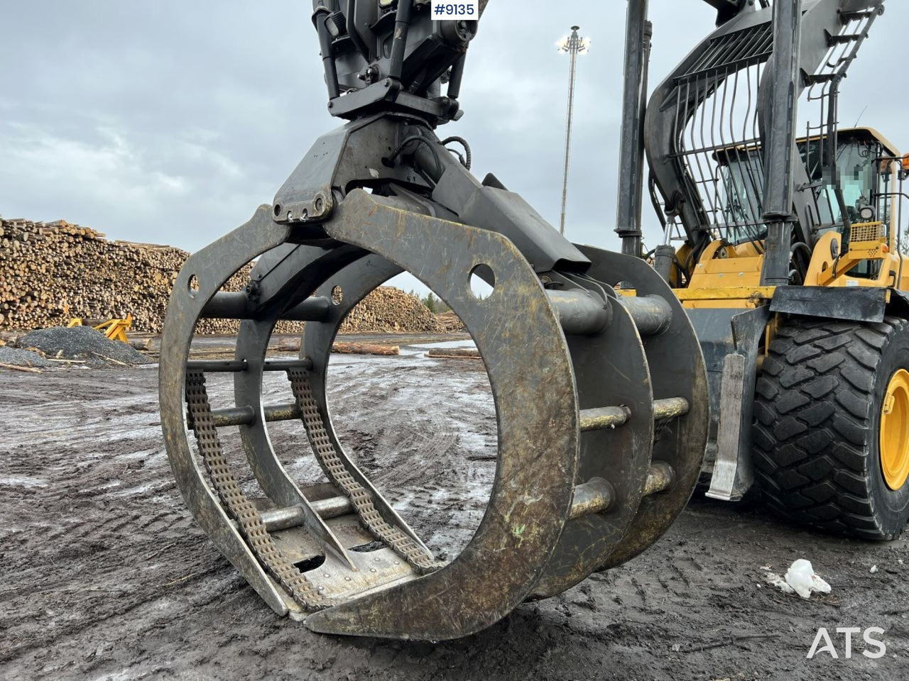 Volvo L 180 G High lifter / Log handler (VIDEO) - Wheel loader: picture 5 Volvo L 180 G High lifter / Log handler (VIDEO) - Wheel loader: picture 5