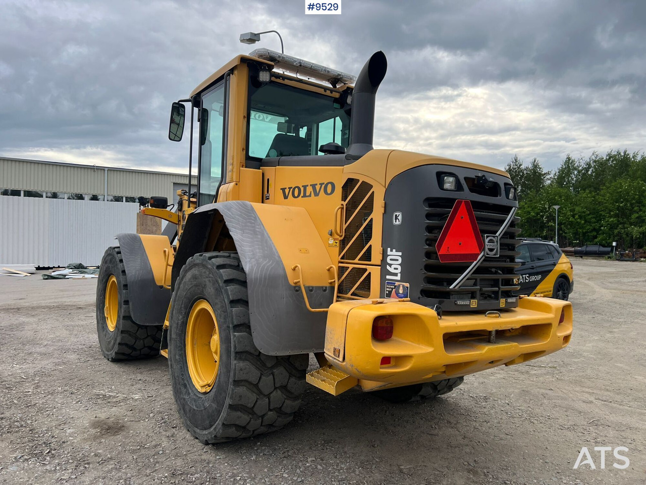 Wheel Loader Volvo L60F (SEE VIDEO) - Wheel loader: picture 4 Wheel Loader Volvo L60F (SEE VIDEO) - Wheel loader: picture 4