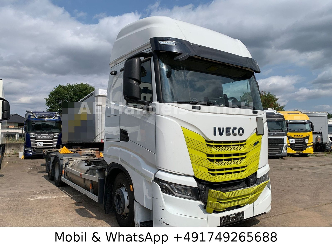 Iveco S-Way 460 LNG BDF 6x2 *Retarder/Lenk+Lift/AHK - Container transporter/ Swap body truck: picture 1 Iveco S-Way 460 LNG BDF 6x2 *Retarder/Lenk+Lift/AHK - Container transporter/ Swap body truck: picture 1