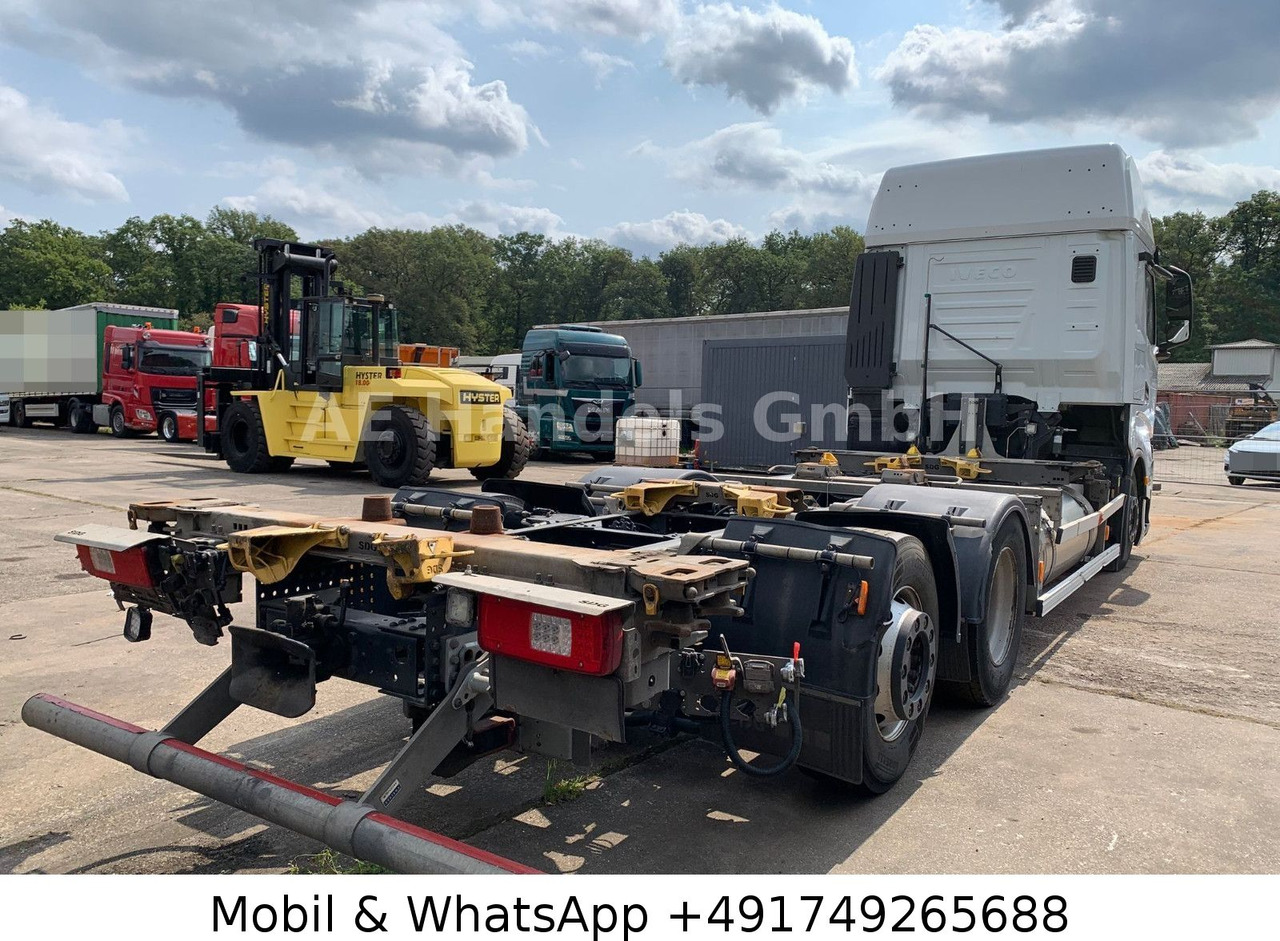 Iveco S-Way 460 LNG BDF 6x2 *Retarder/Lenk+Lift/AHK - Container transporter/ Swap body truck: picture 3 Iveco S-Way 460 LNG BDF 6x2 *Retarder/Lenk+Lift/AHK - Container transporter/ Swap body truck: picture 3