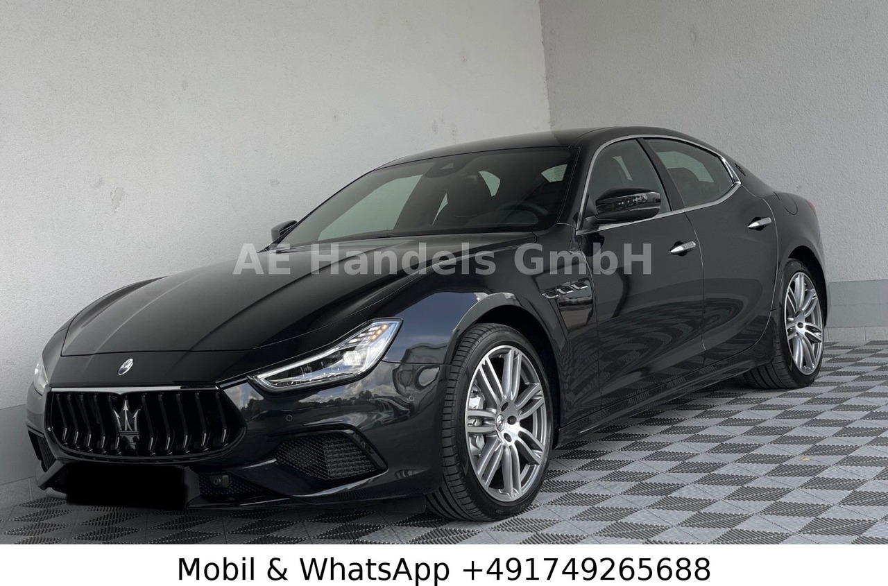 Maserati Ghibli Modena *Voll/GermanCar/Harman-Kardon - Sedan: picture 1 Maserati Ghibli Modena *Voll/GermanCar/Harman-Kardon - Sedan: picture 1