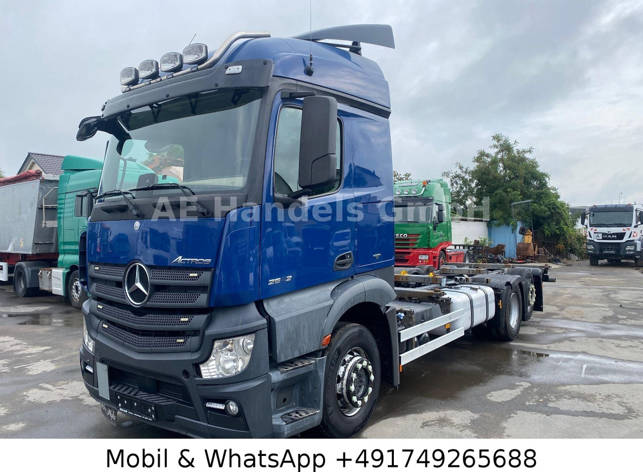 Mercedes-Benz Benz Actros IV 2542 L LL 6x2 *Retarder/Lift/LDW - Container transporter/ Swap body truck: picture 3 Mercedes-Benz Benz Actros IV 2542 L LL 6x2 *Retarder/Lift/LDW - Container transporter/ Swap body truck: picture 3