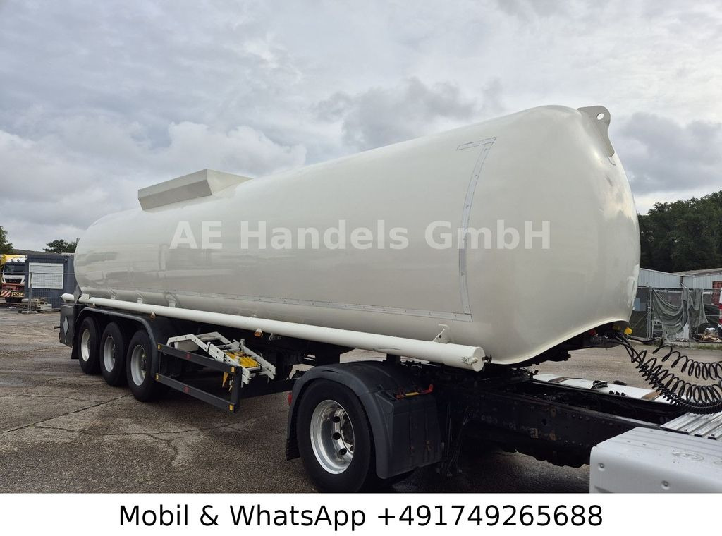 Schrader Z-STA 24-41/1 Chemie *41.000Liter / 1xKammer - Tank semi-trailer: picture 1 Schrader Z-STA 24-41/1 Chemie *41.000Liter / 1xKammer - Tank semi-trailer: picture 1